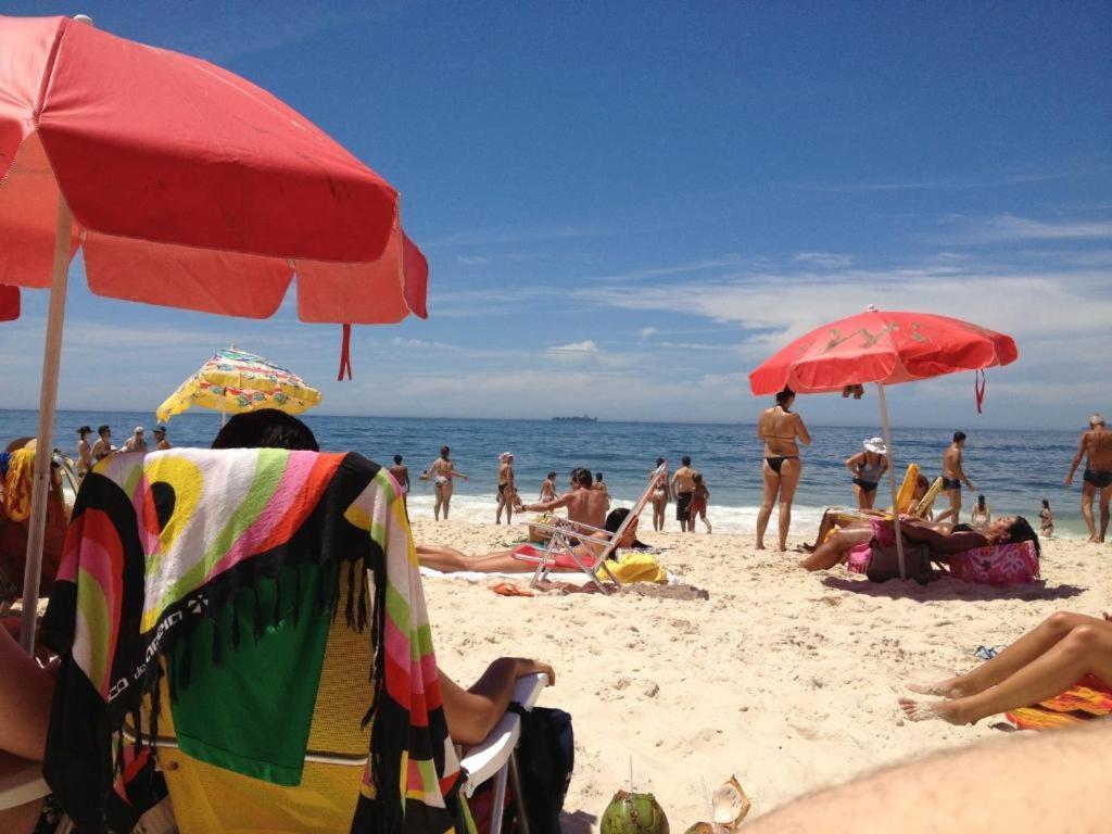 Apartamento Completo Na Praia De Copacabana 02 Quartos Com Vista Lateral Mar Em Andar Alto, Ar, Wifi , Netflix, Pauloangerami Rmvc18 리오데자네이루 외부 사진