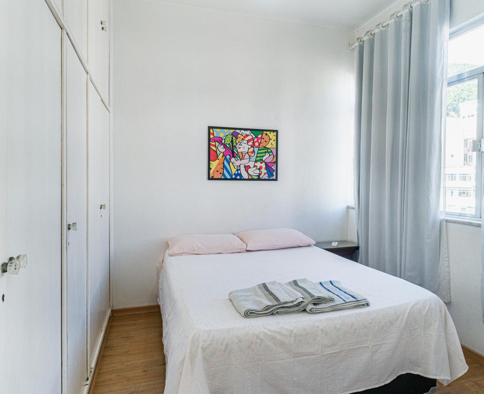 Apartamento Completo Na Praia De Copacabana 02 Quartos Com Vista Lateral Mar Em Andar Alto, Ar, Wifi , Netflix, Pauloangerami Rmvc18 리오데자네이루 외부 사진