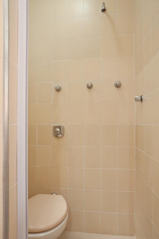 Apartamento Completo Na Praia De Copacabana 02 Quartos Com Vista Lateral Mar Em Andar Alto, Ar, Wifi , Netflix, Pauloangerami Rmvc18 리오데자네이루 외부 사진