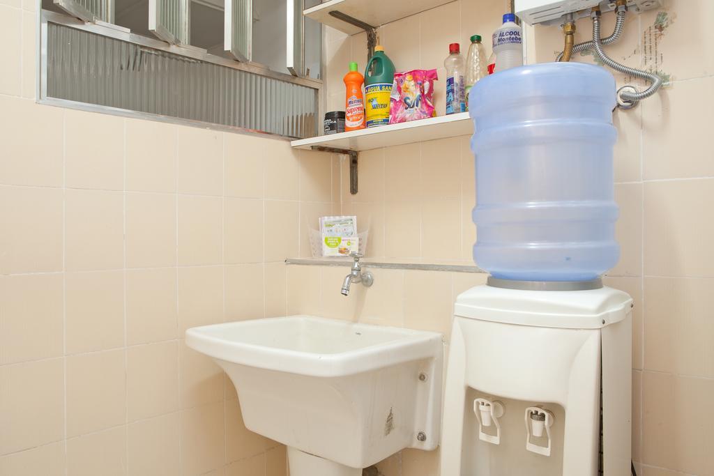 Apartamento Completo Na Praia De Copacabana 02 Quartos Com Vista Lateral Mar Em Andar Alto, Ar, Wifi , Netflix, Pauloangerami Rmvc18 리오데자네이루 외부 사진